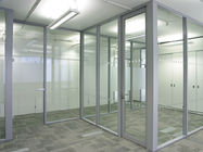 クリーニングのために容易な明確な緩和された現代オフィスのガラス仕切りシステム